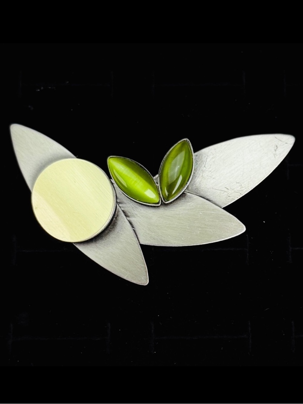 Silvertone Green modernist Christophe Poly Brooch Pin